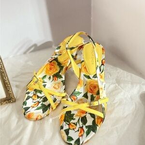 Marc Fisher Floral Yellow Women's heels